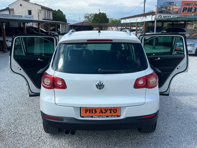 VW Tiguan 2.0TDI* AUT* 4x4* KATO NOVA* 140ks* ЛИЗИНГ, снимка 4 - Автомобили и джипове - 47306459