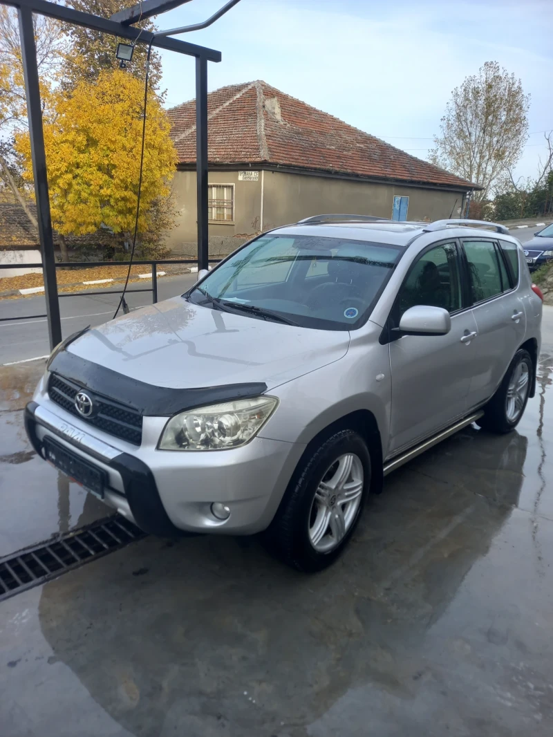 Toyota Rav4 Automat Gaz 4x4, снимка 8 - Автомобили и джипове - 48227351