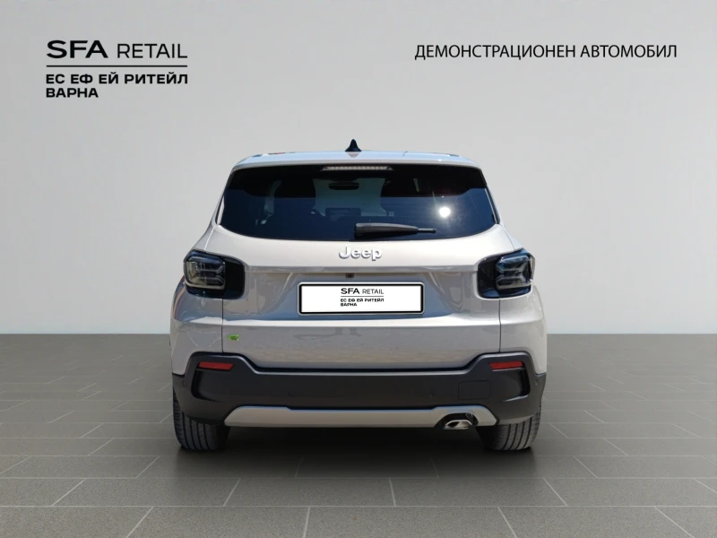 Jeep Avenger 1.2 e-Hybrid , снимка 4 - Автомобили и джипове - 51026083