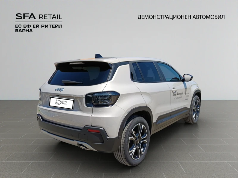 Jeep Avenger 1.2 e-Hybrid , снимка 5 - Автомобили и джипове - 51026083