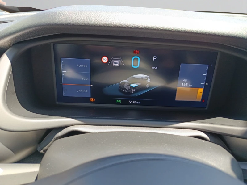 Jeep Avenger 1.2 e-Hybrid , снимка 9 - Автомобили и джипове - 51026083