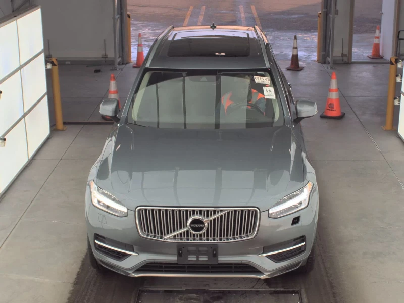 Volvo Xc90 Plug-In Hybrid T8 Inscription | 7 МЕСТА | ПАНОРАМА, снимка 2 - Автомобили и джипове - 53334065