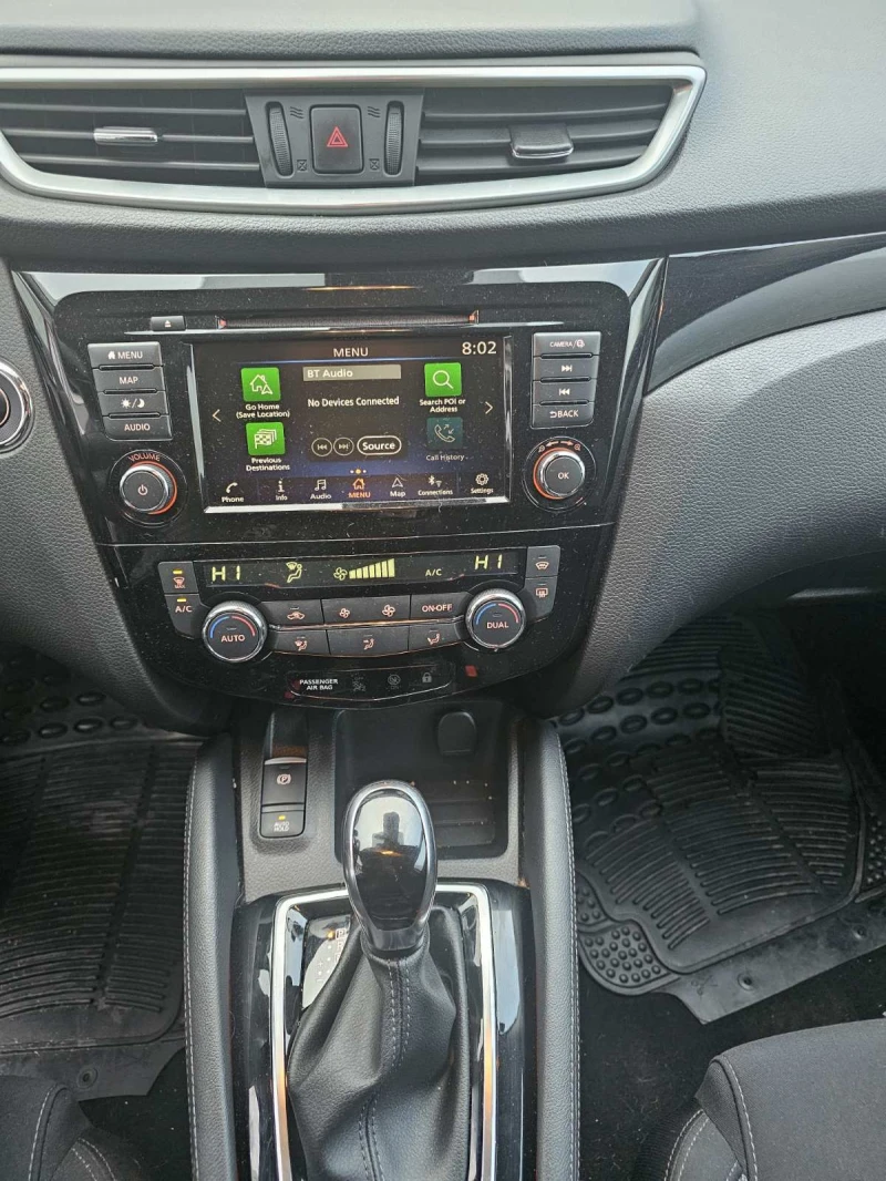 Nissan Qashqai 1.7 dCi 150hp 4x4 EDC, снимка 9 - Автомобили и джипове - 53462018