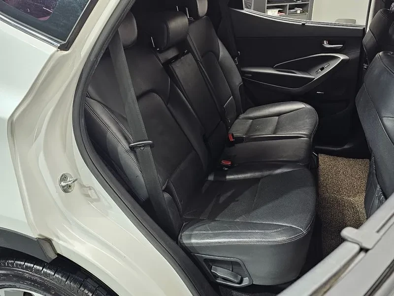 Hyundai Santa fe, снимка 12 - Автомобили и джипове - 52751172