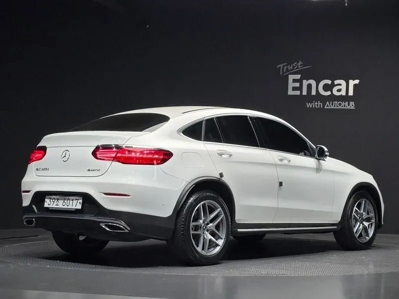 Mercedes-Benz GLC 220 D 4MATIC COUPE, снимка 2 - Автомобили и джипове - 54864822
