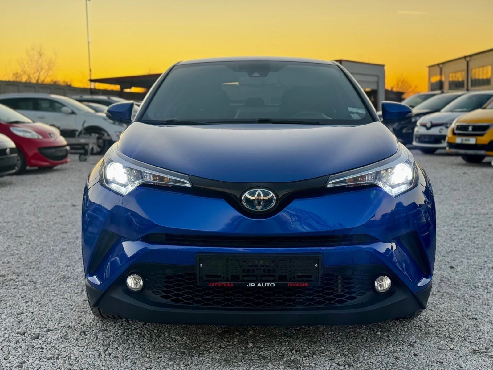 Toyota C-HR 1.8 Hybride 122 - изображение 2