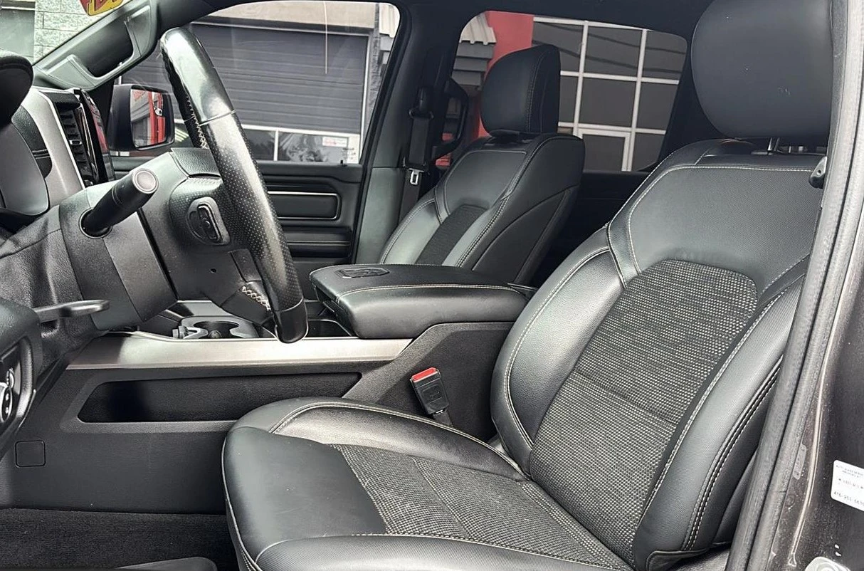 Dodge RAM 1500 SPORT CREW CAB / HEMI 5.7 - изображение 8