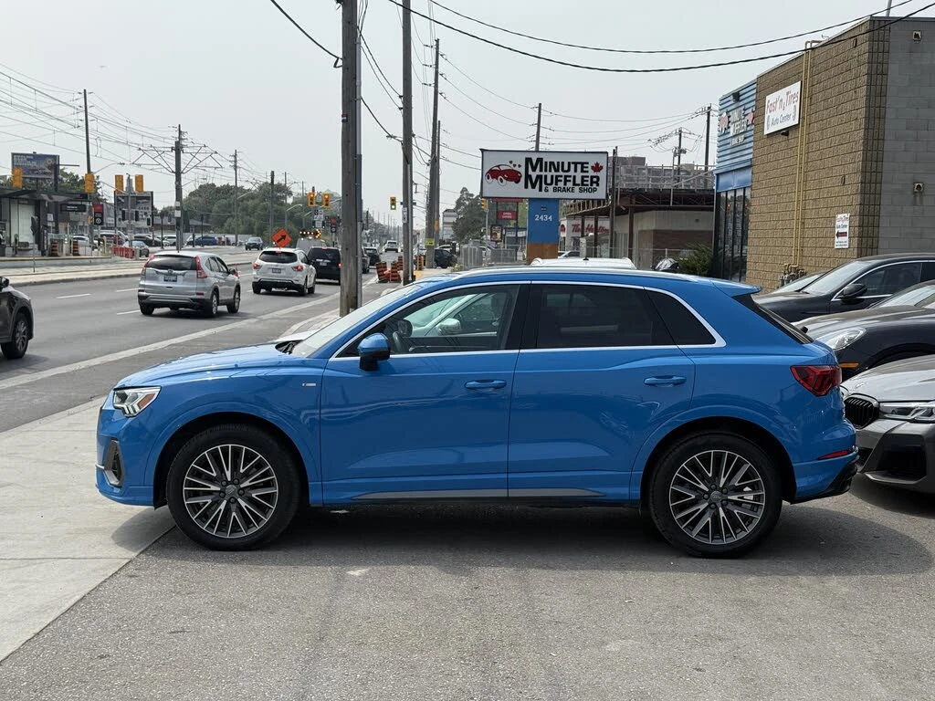 Audi Q3 TFSI Quattro Premium Plus S Line* Подгрев* CarPlay - изображение 4