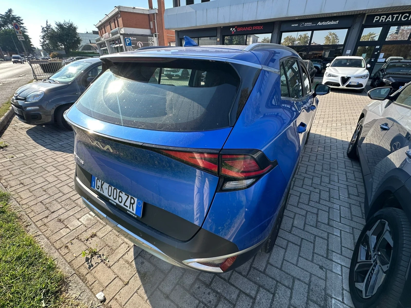 Kia Sportage (КАТО НОВА) - изображение 3