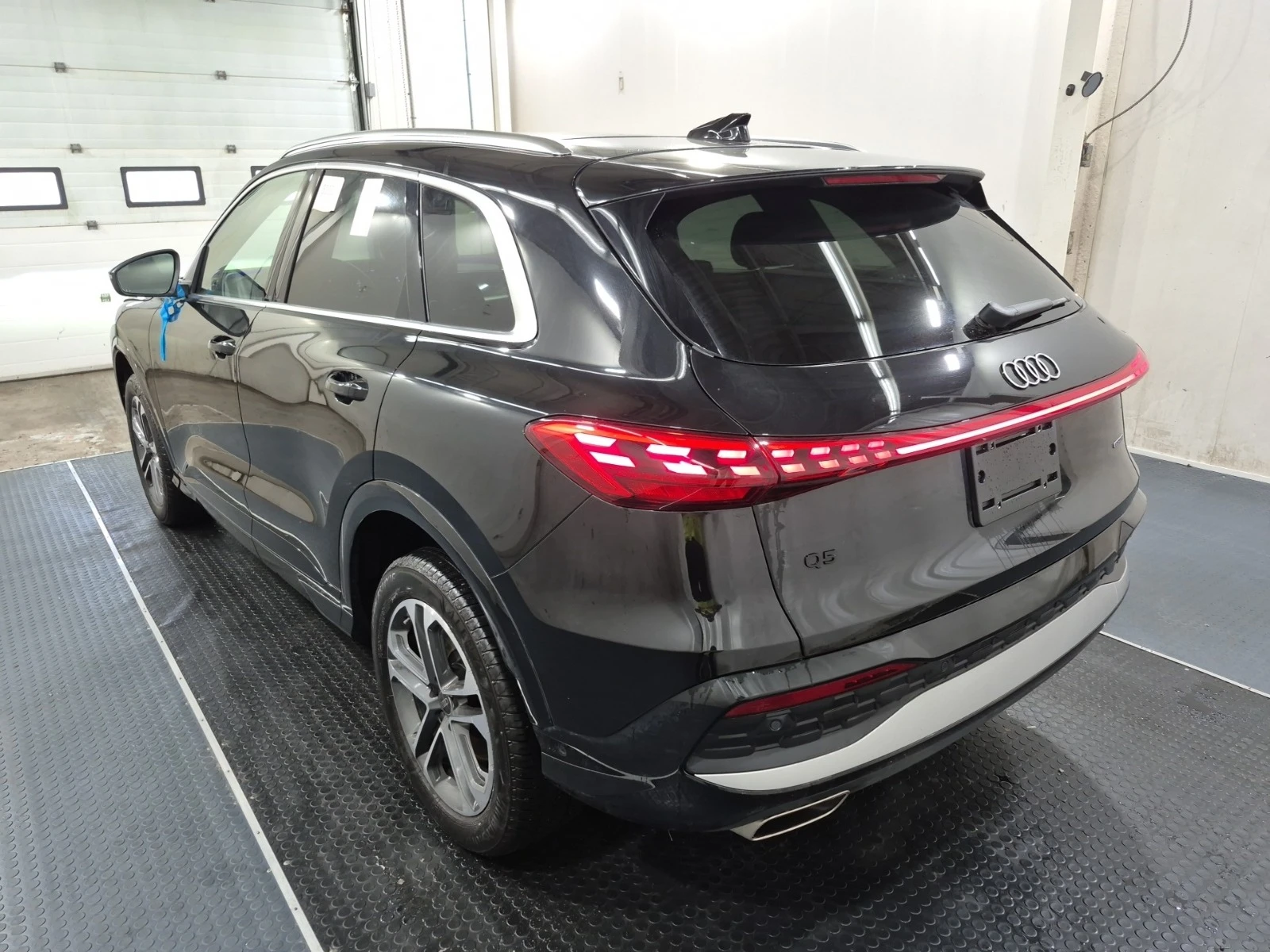 Audi Q5 PROGRESSIV * * CARFAX * * АВТО КРЕДИТ * *  - изображение 4