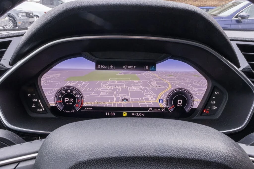 Audi Q3 S LINE* B&O* �������* ������* ��������* DISTRONIC | Mobile.bg � ����������� 12