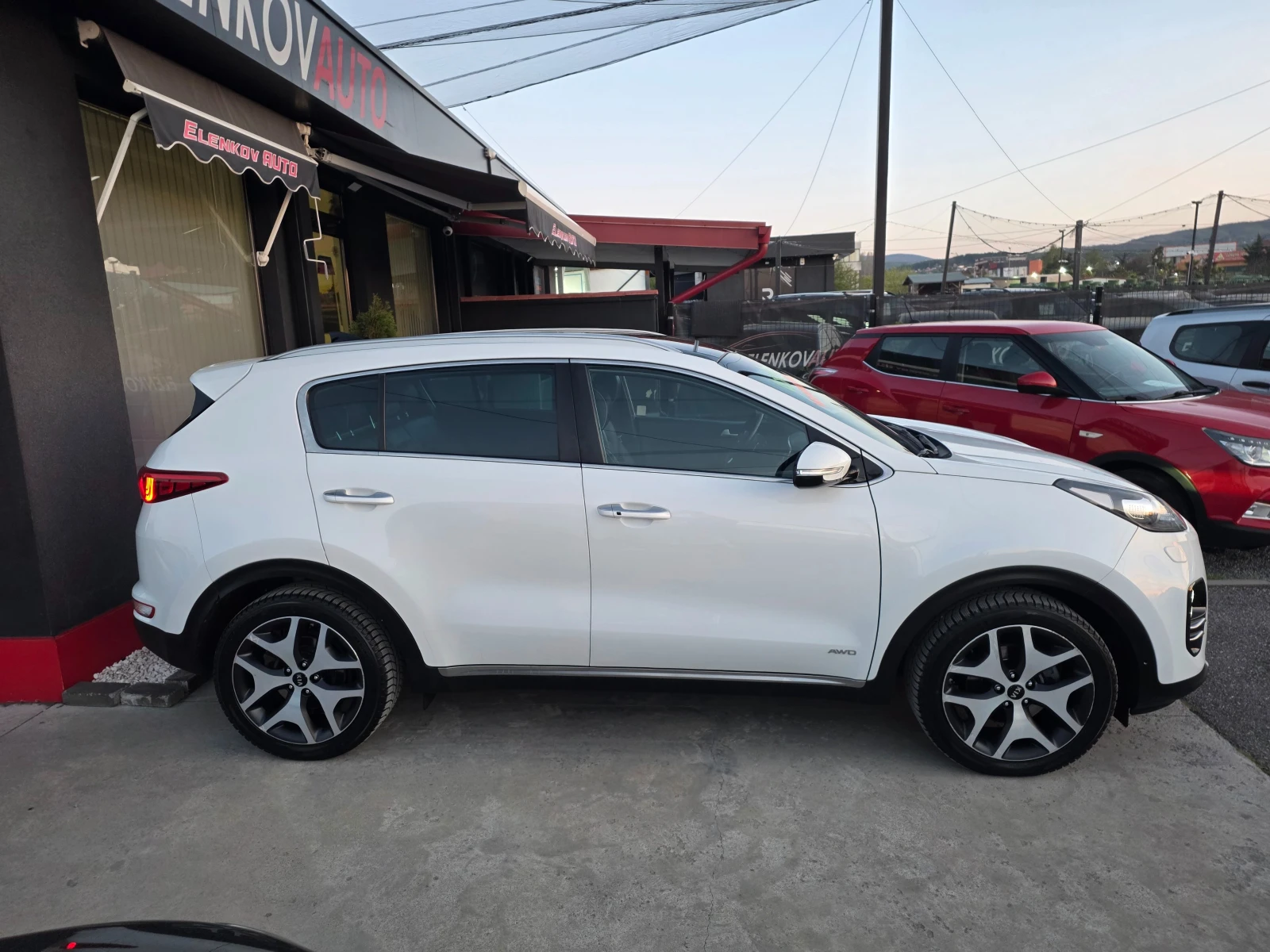 Kia Sportage GT-line 2.0 CRDI-185 �.� ���������-4�4-��������� | Mobile.bg � ����������� 5