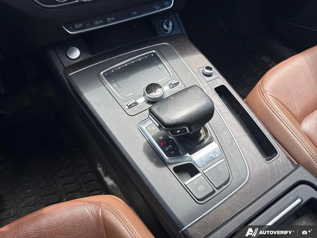 Audi Q5 TECHNIK* B&O* MATRIX* DISTRONIC* 360 КАМЕРИ* ПАНО, снимка 14 - Автомобили и джипове - 54851808