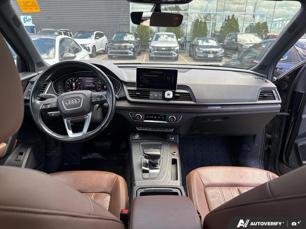 Audi Q5 TECHNIK* B&O* MATRIX* DISTRONIC* 360 КАМЕРИ* ПАНО, снимка 10 - Автомобили и джипове - 54851808