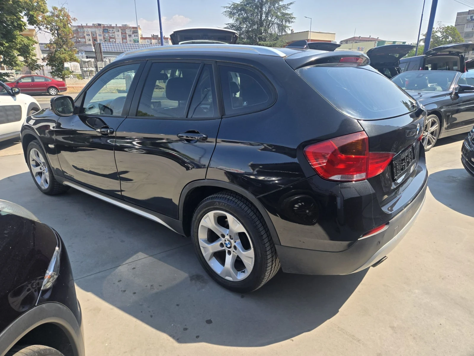 BMW X1, снимка 4 - Автомобили и джипове - 55844410
