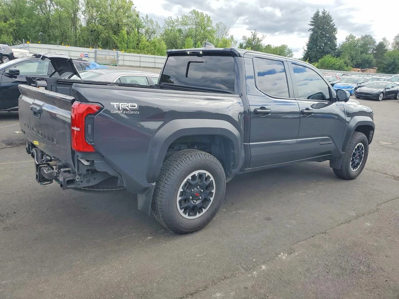 Toyota Tacoma 2.4l Trd Off-Road, снимка 3 - Автомобили и джипове - 55878476