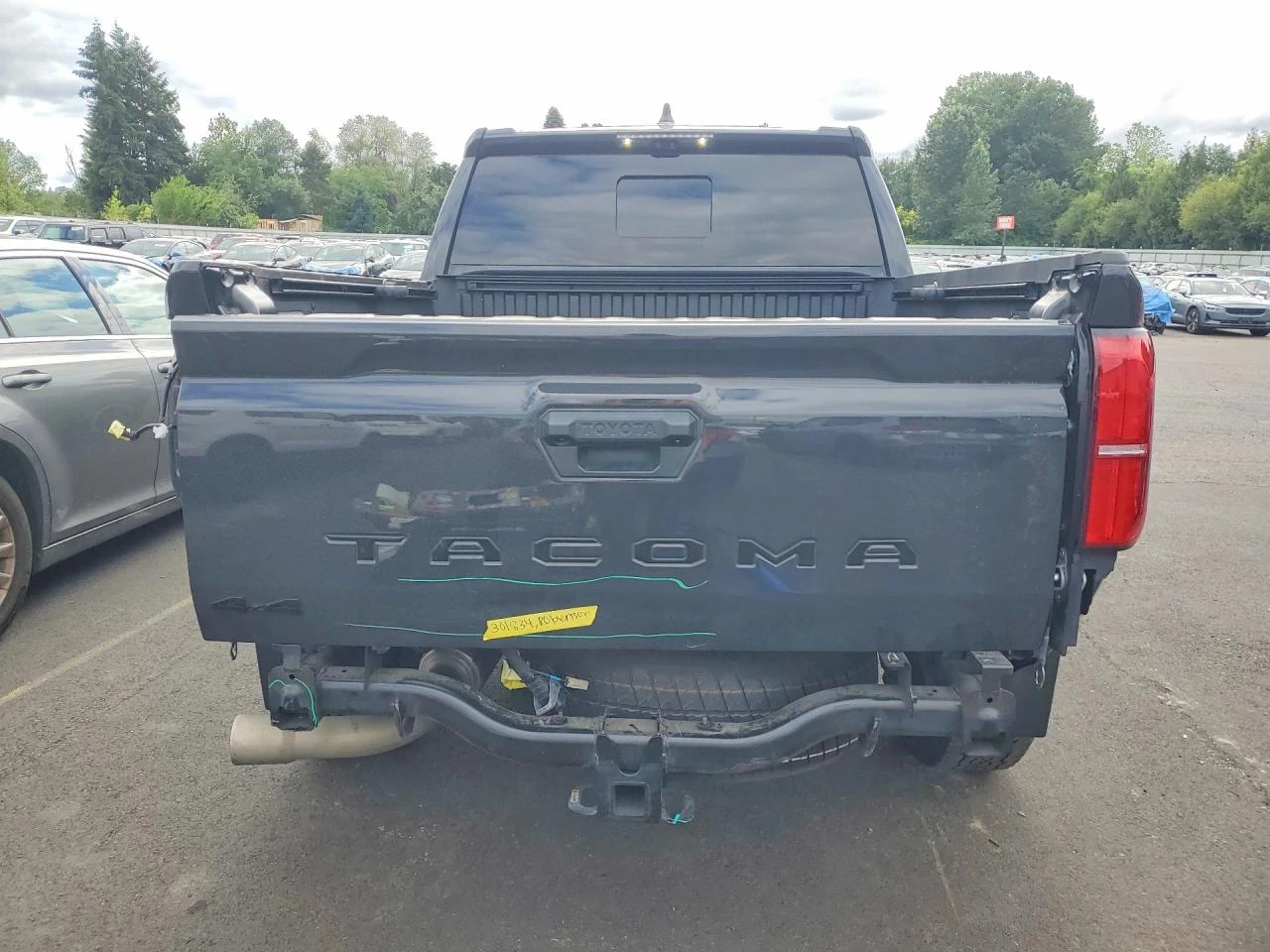 Toyota Tacoma 2.4l Trd Off-Road, снимка 6 - Автомобили и джипове - 55878476