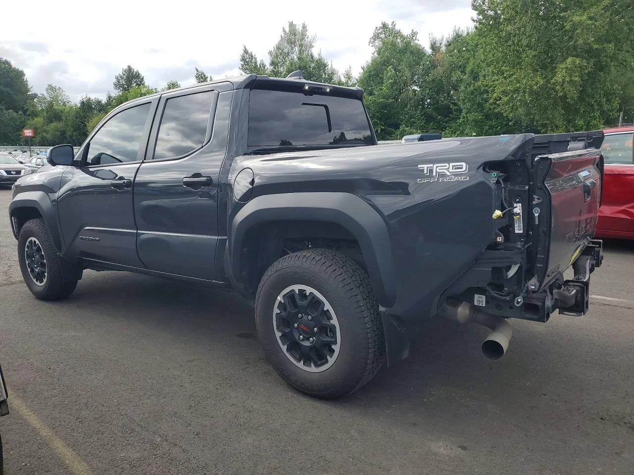 Toyota Tacoma 2.4l Trd Off-Road, снимка 2 - Автомобили и джипове - 55878476