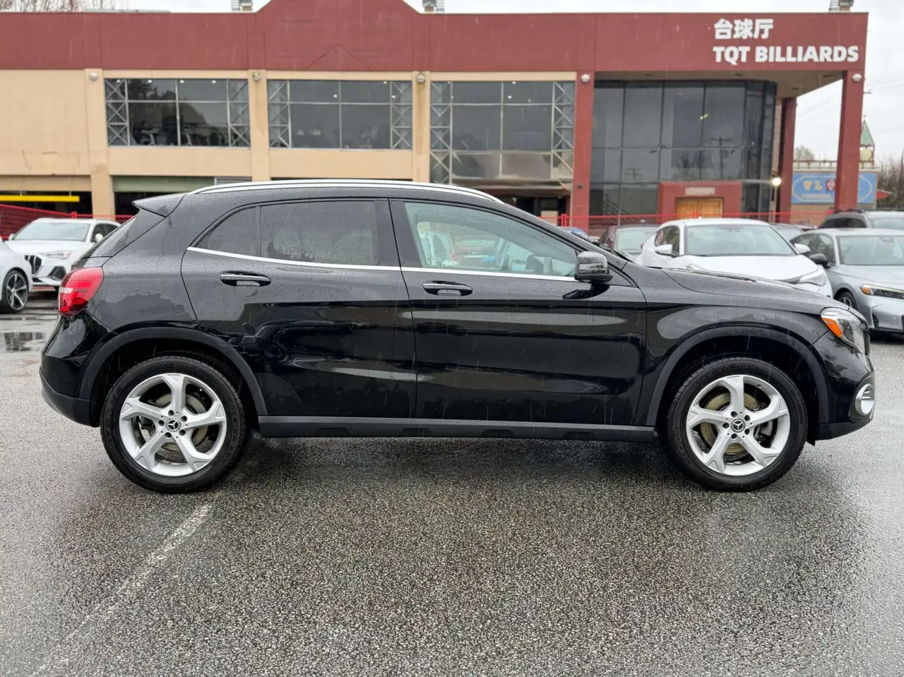 Mercedes-Benz GLA 250, снимка 4 - Автомобили и джипове - 56227367