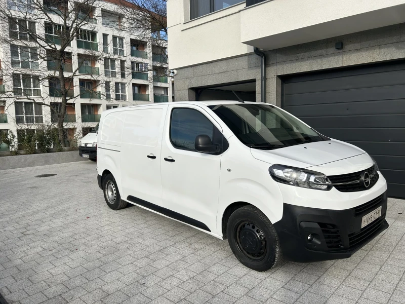 Opel Vivaro 1 5, снимка 2 - Бусове и автобуси - 48598328