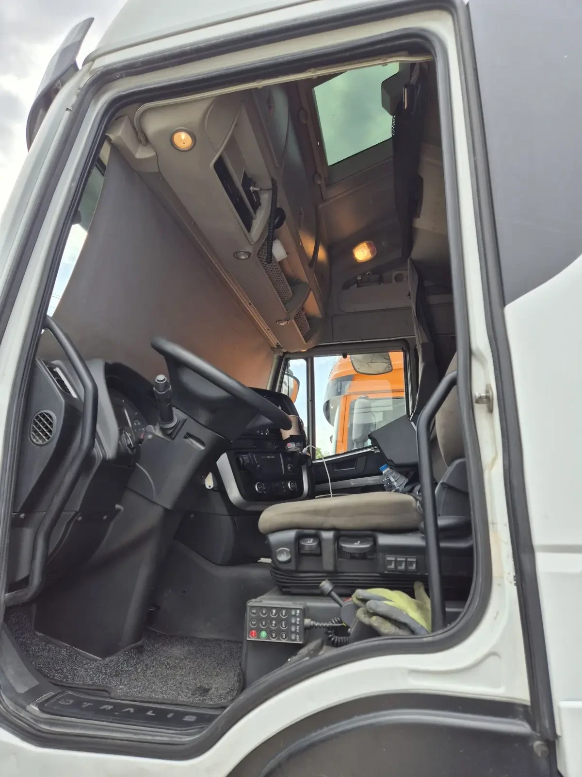 Iveco Stralis  - изображение 6