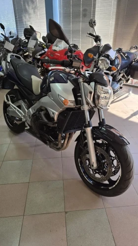     Suzuki Gsr 600 !