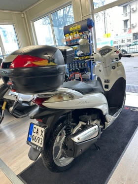 Honda Sh 300i 2010г. регистриран, снимка 10