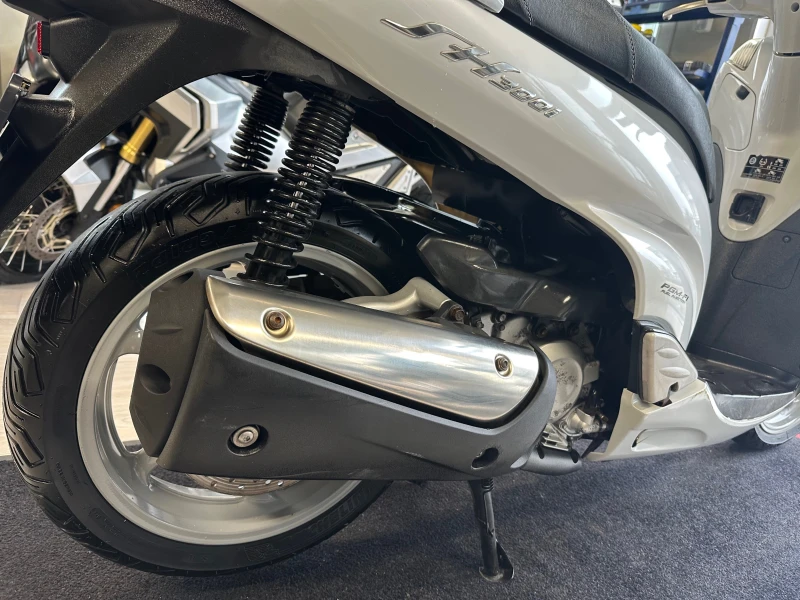 Honda Sh 300i 2010г. регистриран, снимка 13 - Мотоциклети и мототехника - 53019883