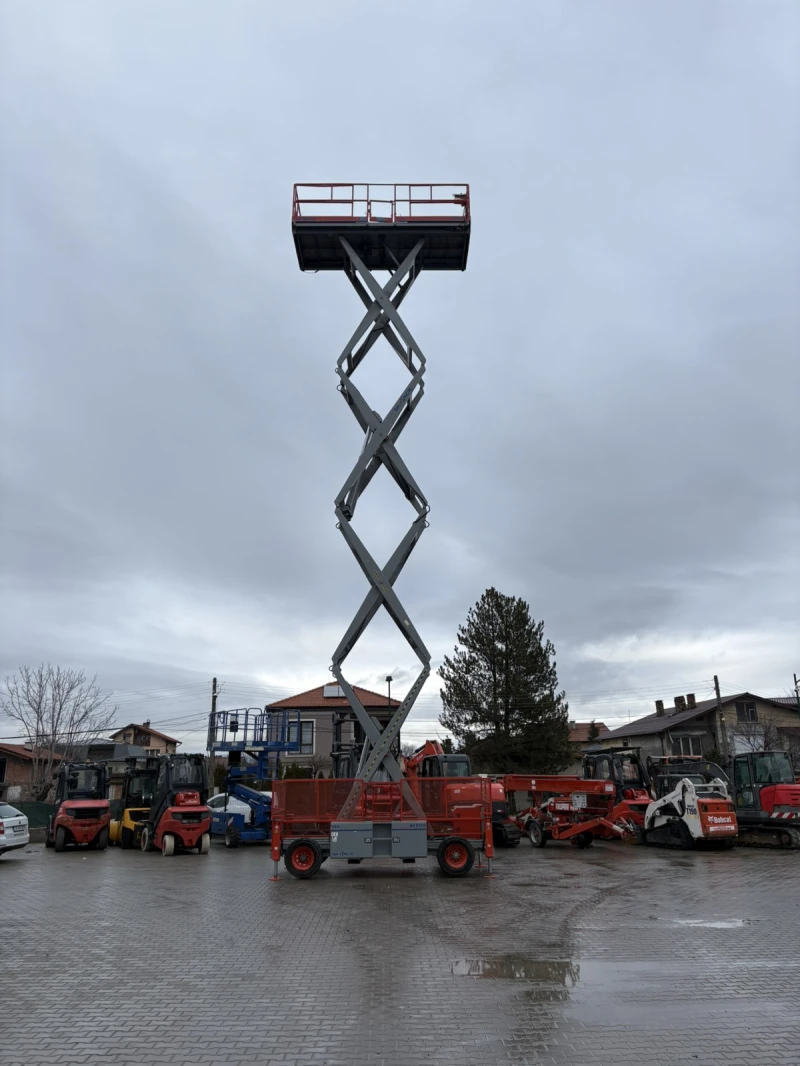 Автовишка Друга марка Skyjack SJ9250, снимка 2 - Индустриална техника - 53417533