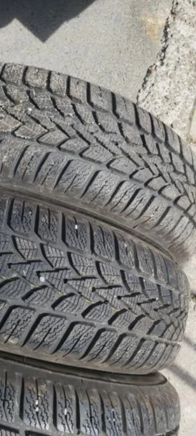 Гуми Зимни 195/65R15, снимка 2