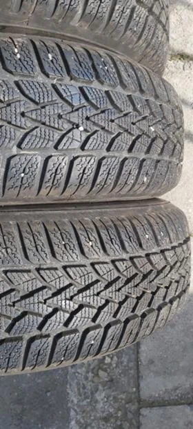 Гуми Зимни 195/65R15, снимка 3