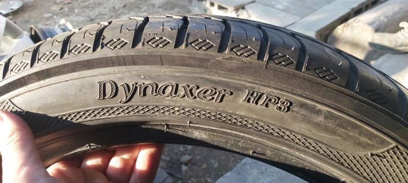 Гуми Летни 225/45R18, снимка 6 - Гуми и джанти - 32218376