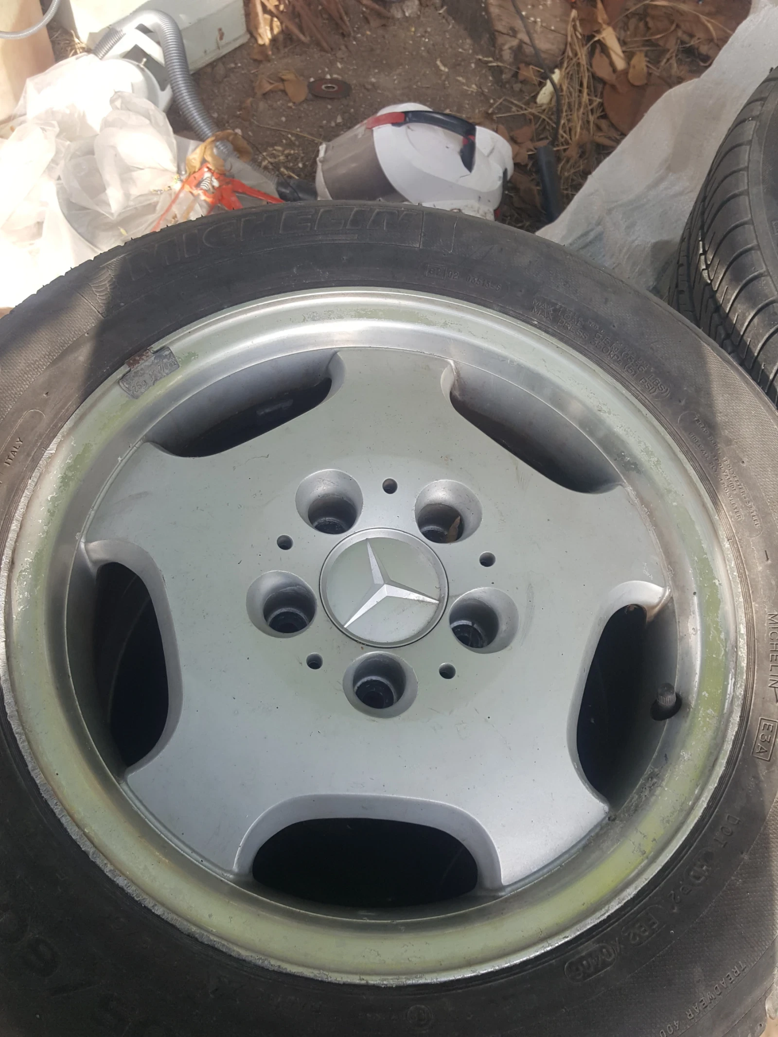    205/60R15  Mercedes-Benz 124 | Mobile.bg   1