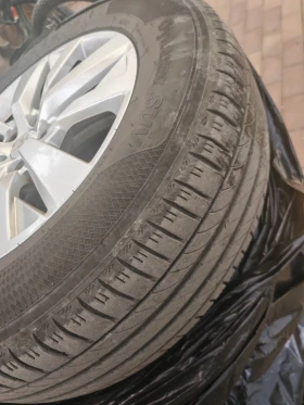 Гуми с джанти Kleber 215/65R17, снимка 2 - Гуми и джанти - 52255526