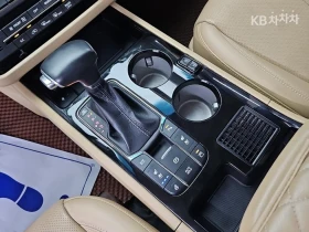Kia Carnival 9-seater, снимка 8