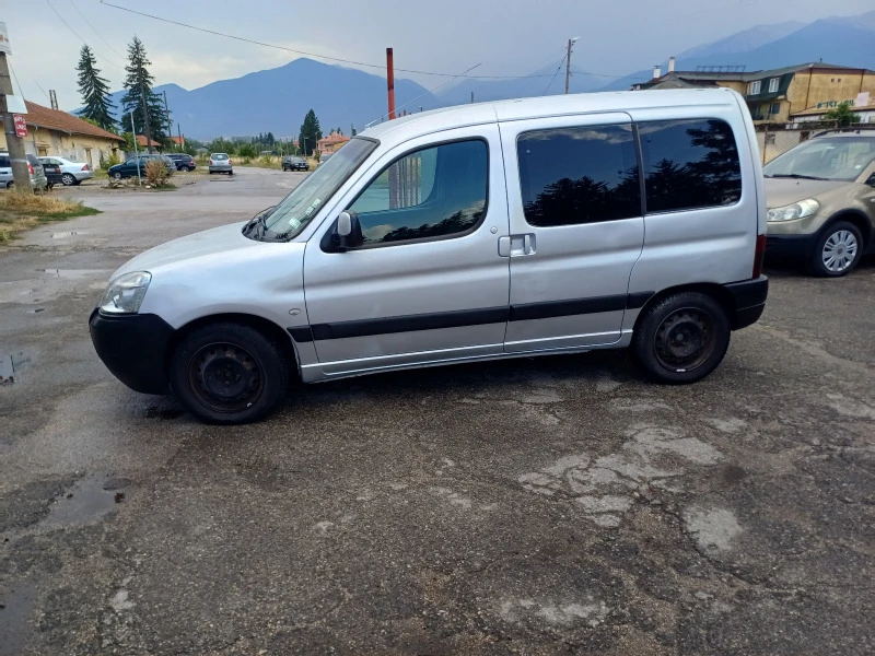 Peugeot Partner 1.6 газ, снимка 2 - Автомобили и джипове - 46634032