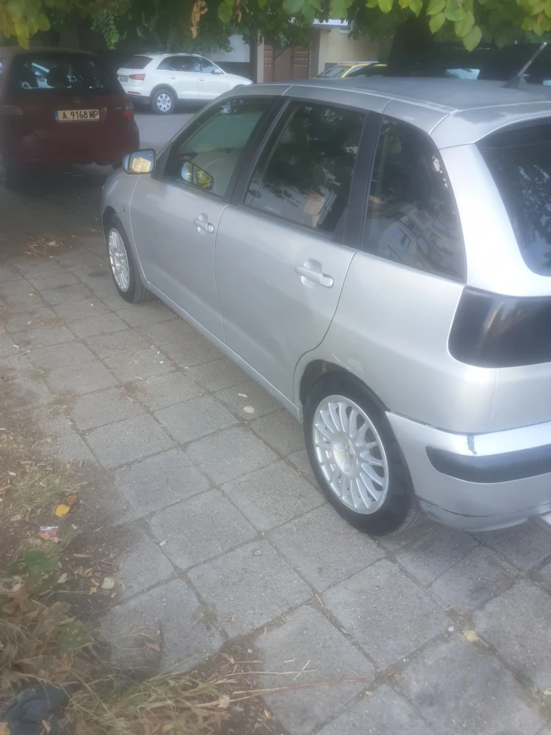 Seat Ibiza 1.4mpi facelift, снимка 5 - Автомобили и джипове - 47343906