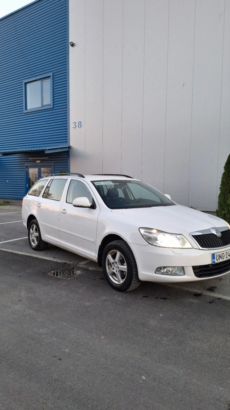 Skoda Octavia 2.0 TDI 140 4X4, снимка 4 - Автомобили и джипове - 48046274