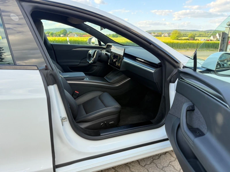 Tesla Model S PLAID/1020HP/HD/PANO/CARPLAY/LED/KLESS/360/165f, снимка 13 - Автомобили и джипове - 50645184
