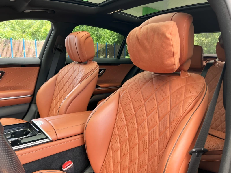 Mercedes-Benz S 580 AMG/LONG/4M/ГАРАНЦИЯ 10.2026/EXCLUSIV/BURM/PANO, снимка 9 - Автомобили и джипове - 51274133