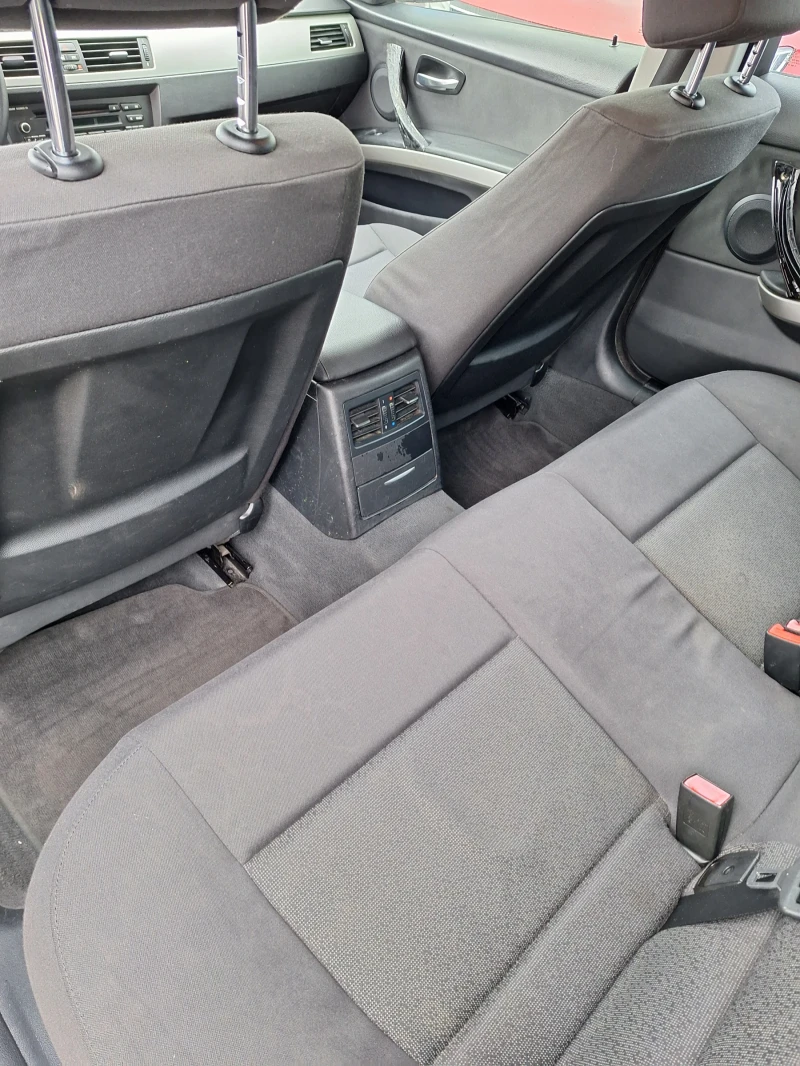 BMW 320 2.0 D, снимка 12 - Автомобили и джипове - 52347030