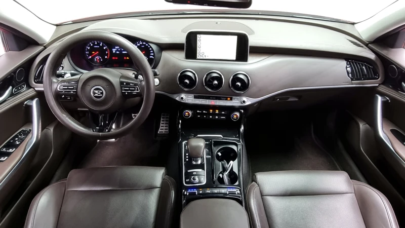 Kia Stinger 2.0T 2WD PLATINUM autogeorge.com, снимка 7 - Автомобили и джипове - 52079685