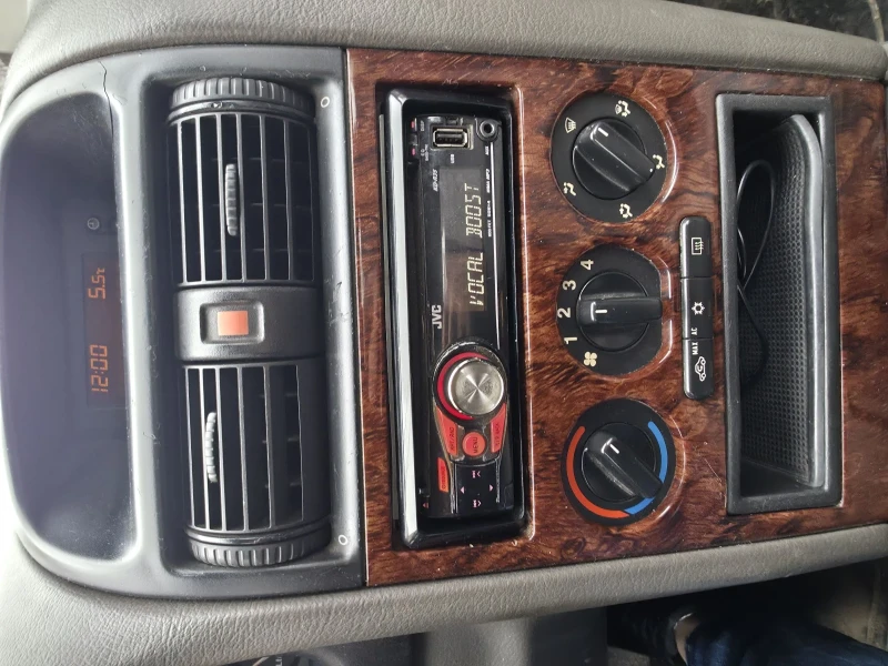 Opel Astra Бензин-Газ!!!, снимка 6 - Автомобили и джипове - 52772249