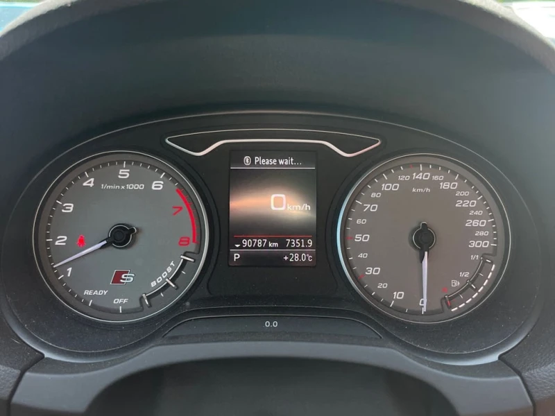 Audi S3 * Progressiv * CARFAX * БЕЗ ПЪРВОНАЧАЛНА ВНОСКА, снимка 8 - Автомобили и джипове - 52848186