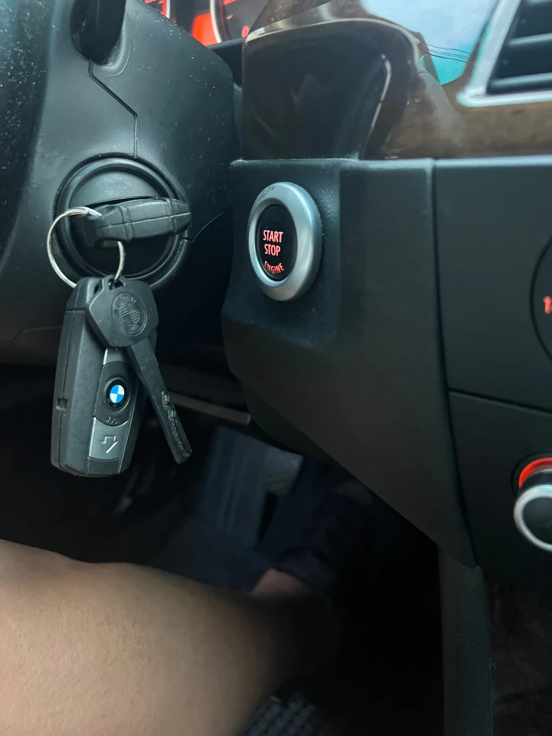 BMW 530 530 XD 235 ks, снимка 15 - Автомобили и джипове - 53204827