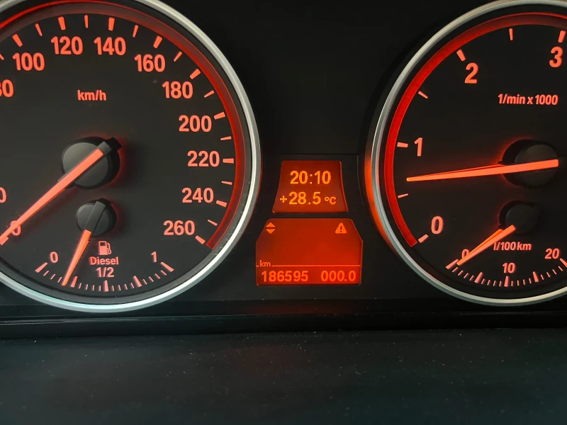 BMW 530 530 XD 235 ks, снимка 13 - Автомобили и джипове - 53204827