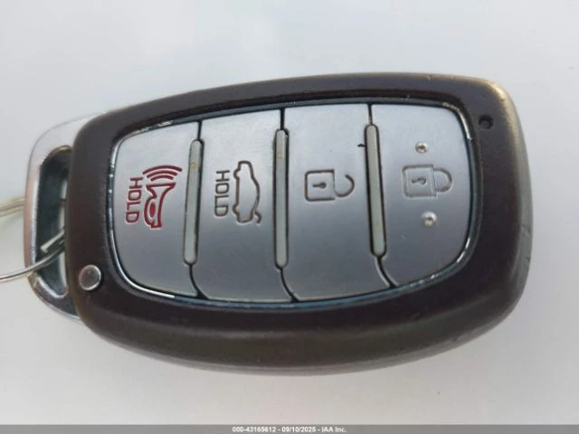 Hyundai Sonata SPORT АВТОФИНАНСИРАНЕ*  - изображение 10