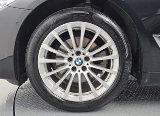 BMW 520 * HEAD UP * DISTRONIC * АВТОКРЕДИТ * , снимка 8 - Автомобили и джипове - 55472188