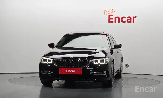 BMW 520 * HEAD UP * DISTRONIC * АВТОКРЕДИТ * , снимка 3 - Автомобили и джипове - 55472188