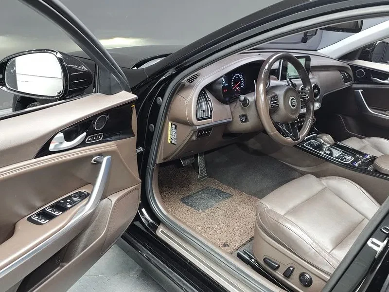 Kia Stinger 2.0 Turbo Awd Platinum, снимка 12 - Автомобили и джипове - 56118022